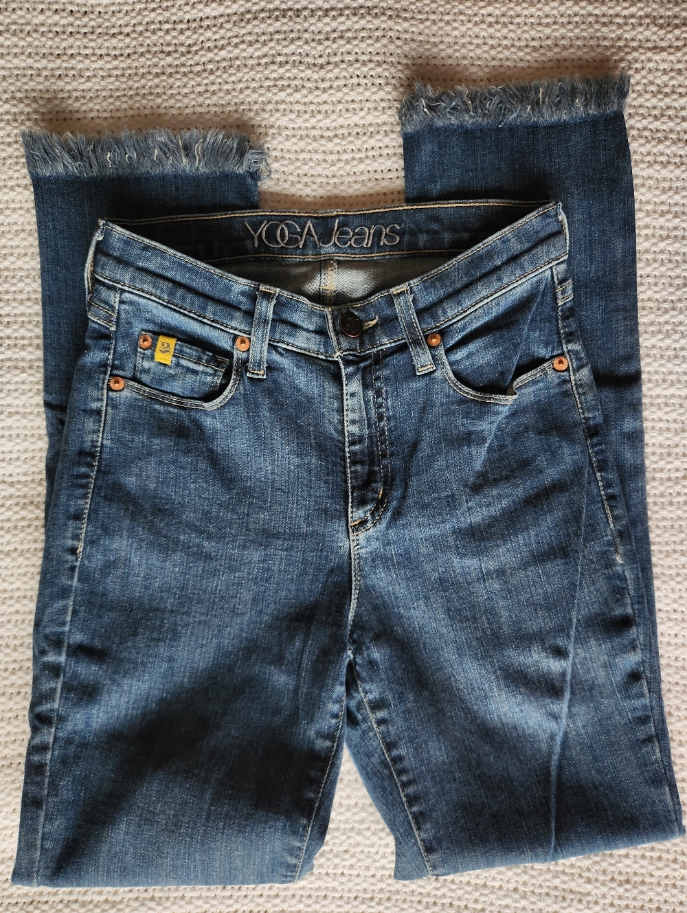 Yoga Jeans - Blue Cropped Frayed Denim - Size 25